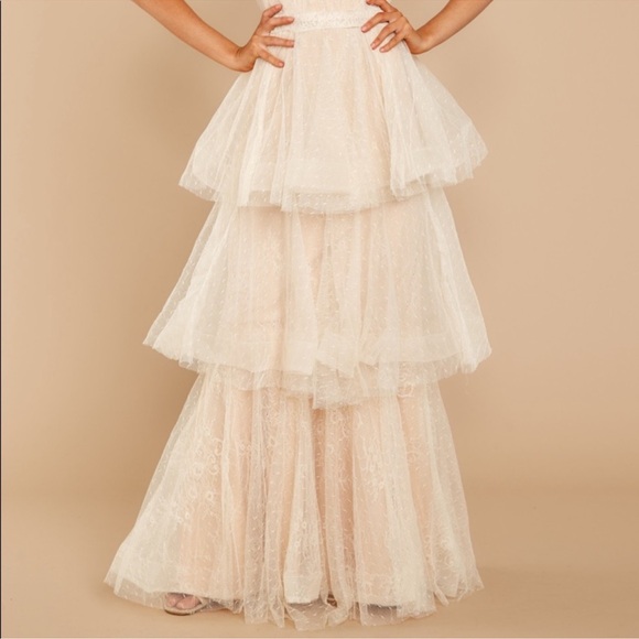 Red Dress Boutique Cream Maxi Dress - Picture 2 of 11